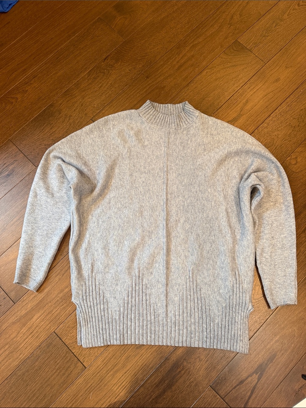 Cyrus Light Blue Mock Neck Sweater Size Large - C73-023